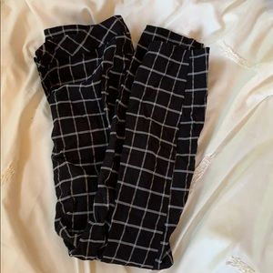 patterned pants